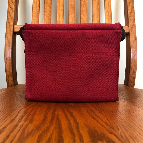 🌈 6/$60, Big Dogs Insulated Lunch Box, Saint Bernard, Maroon, 8.5”X6” - Picture 10 of 10